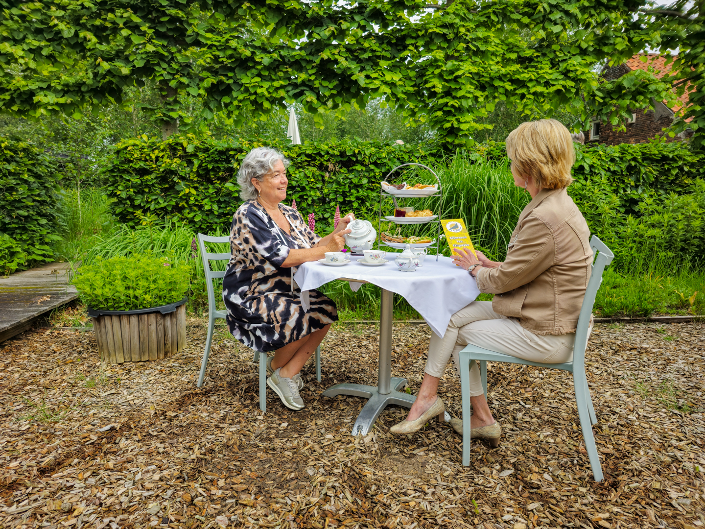 © Laura van der Burgt - Torteltuin High Tea_04